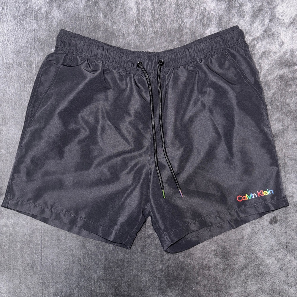 Calvin Klein Mens Rainbow Logo Swim Trunks Black Mesh Lined CB3DNY15 Size Large